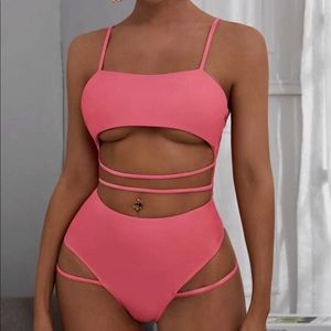 🙂 cutout one piece